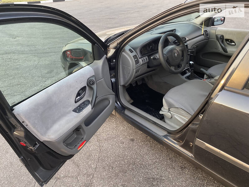 Renault Laguna