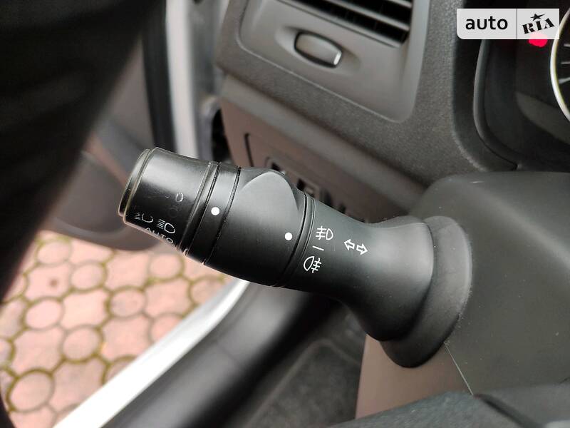 Универсал Renault Laguna 2010 в Ровно