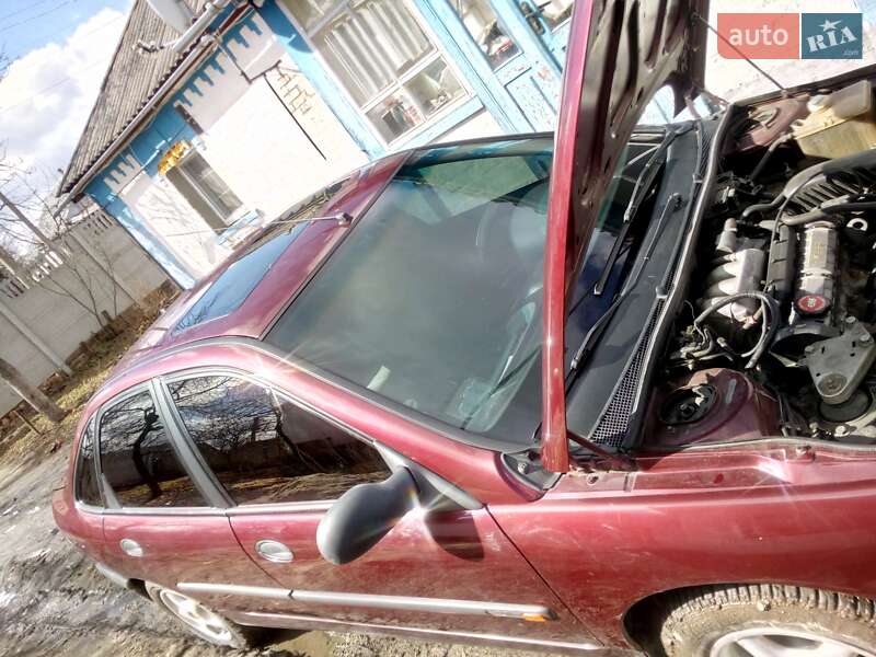 Хетчбек Renault Laguna 1996 в Жашківу