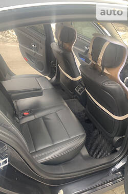Лифтбек Renault Laguna 2013 в 
