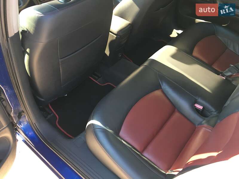 Лифтбек Renault Laguna 2005 в Черкассах