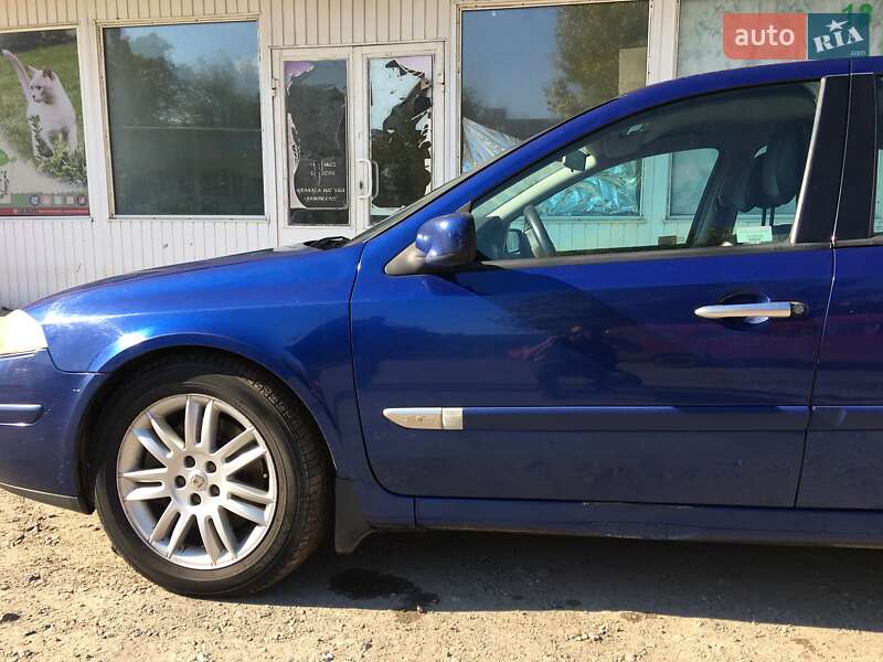 Лифтбек Renault Laguna 2005 в Черкассах