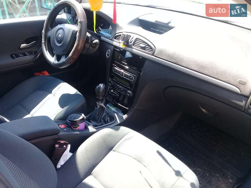 Лифтбек Renault Laguna 2005 в Жидачове