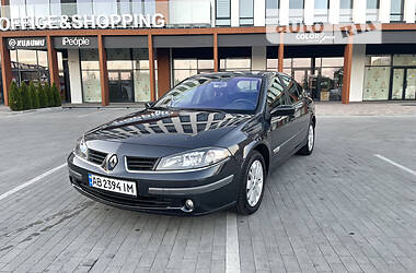 Хэтчбек Renault Laguna 2007 в 