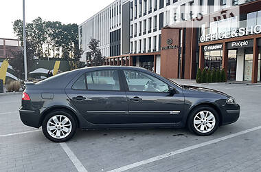 Хэтчбек Renault Laguna 2007 в 