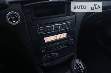 Хэтчбек Renault Laguna 2007 в 