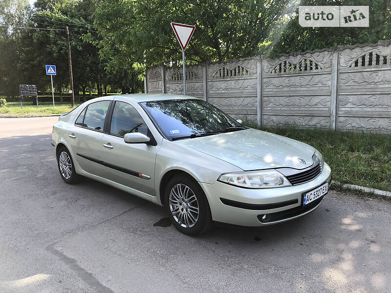 Хэтчбек Renault Laguna 2002 в Луцке