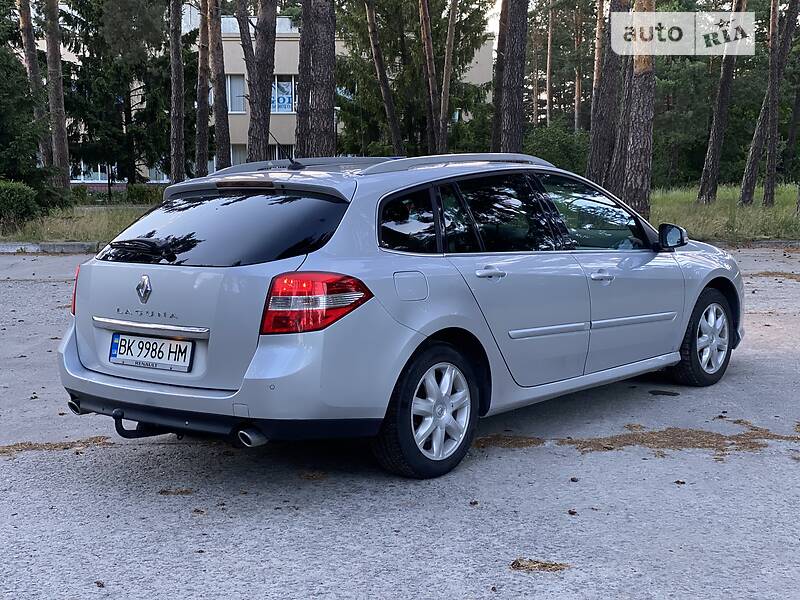 Универсал Renault Laguna 2009 в Нетешине