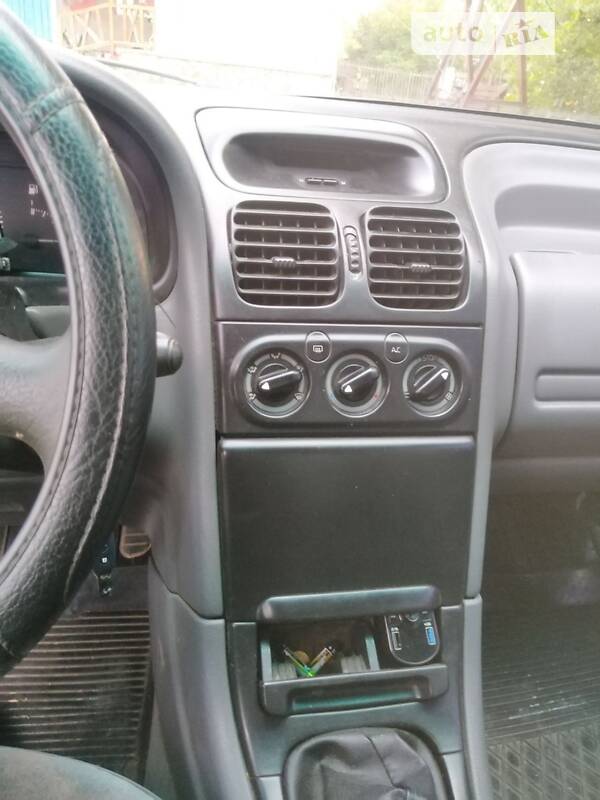 Лифтбек Renault Laguna 1996 в Ивано-Франковске фото 38 Лифтбек Renault Laguna 1996 в Ивано-Франковске