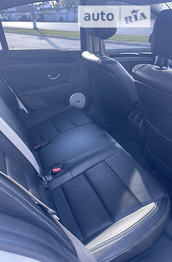 Лифтбек Renault Laguna 2014 в 