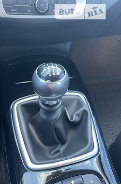 Лифтбек Renault Laguna 2014 в 