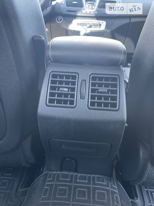 Лифтбек Renault Laguna 2014 в Сумах