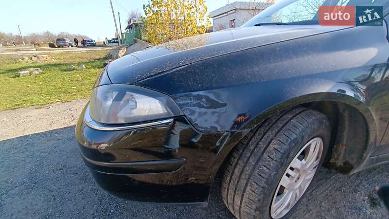 Ліфтбек Renault Laguna 2006 в Мурованих Курилівцях