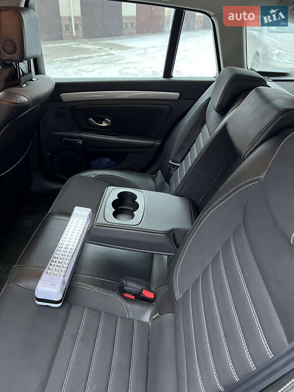 Универсал Renault Laguna 2011 в Тернополе