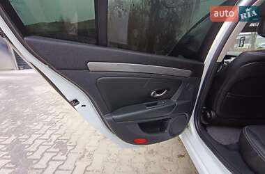 Лифтбек Renault Laguna 2014 в Житомире