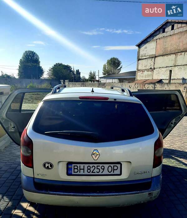 Универсал Renault Laguna 2004 в Белгороде-Днестровском