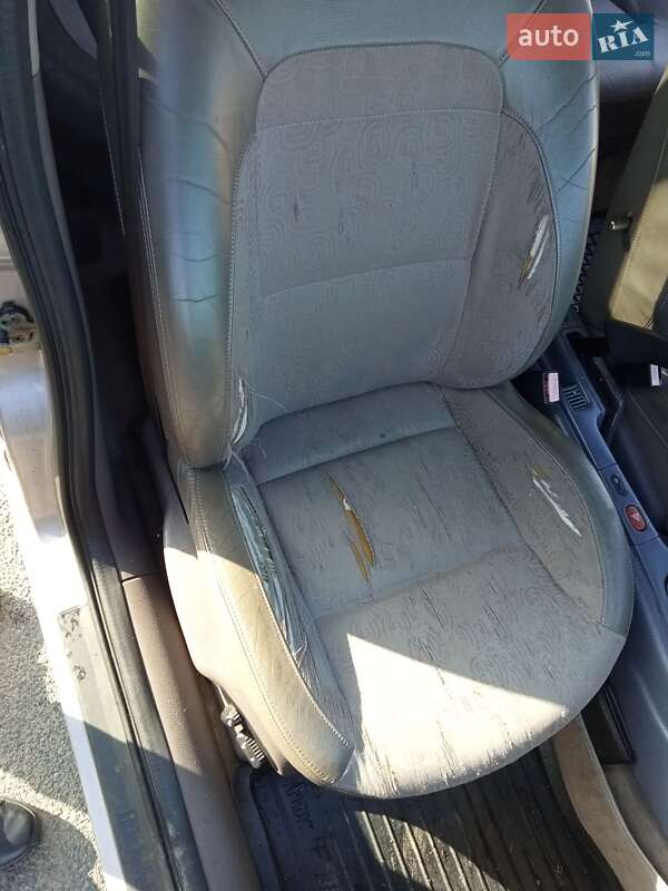 Лифтбек Renault Laguna 2001 в Черноморске