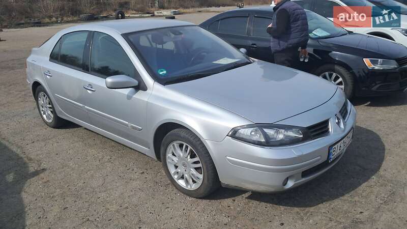 Лифтбек Renault Laguna 2005 в Полтаве