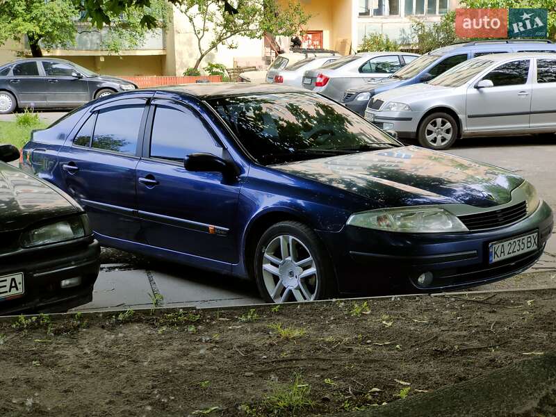 Ліфтбек Renault Laguna 2002 в Києві