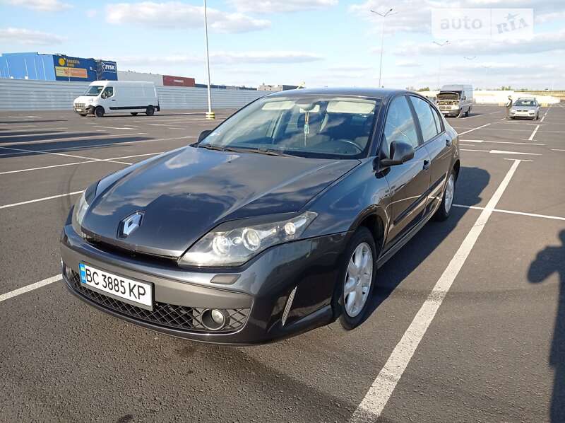 Лифтбек Renault Laguna 2009 в Стрые