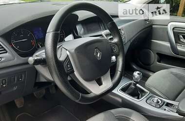 Универсал Renault Laguna 2010 в Староконстантинове