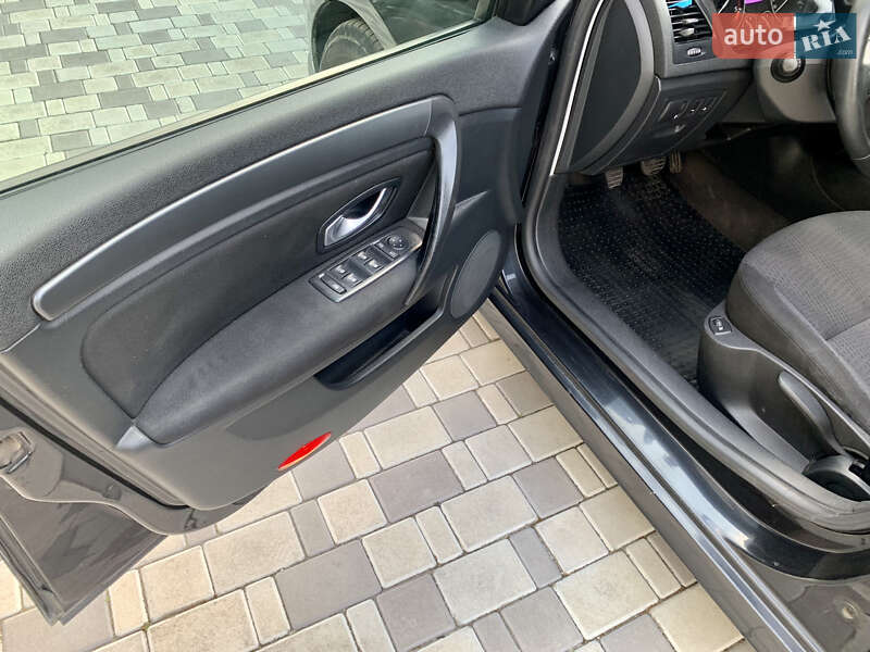 Универсал Renault Laguna 2008 в Звенигородке