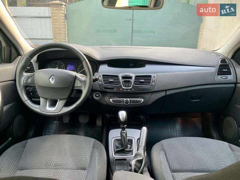 Универсал Renault Laguna 2008 в Звенигородке