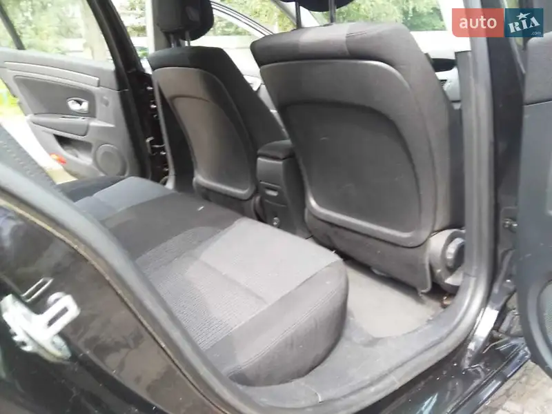 Renault Laguna 2007 VIN VF1BT0A0639056989 фото оголошення 8 з 44