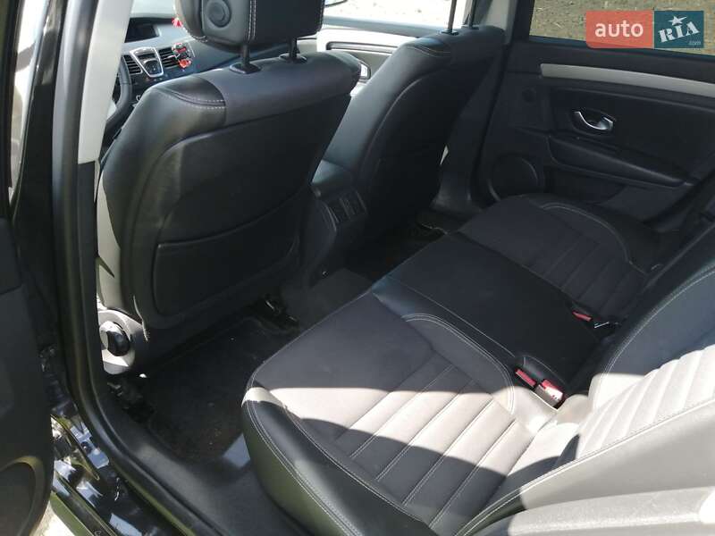 Універсал Renault Laguna 2011 в Рівному