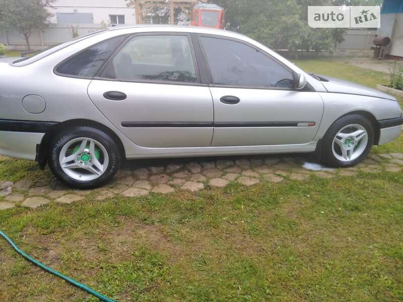 Лифтбек Renault Laguna 1996 в Ивано-Франковске фото 4 Лифтбек Renault Laguna 1996 в Ивано-Франковске