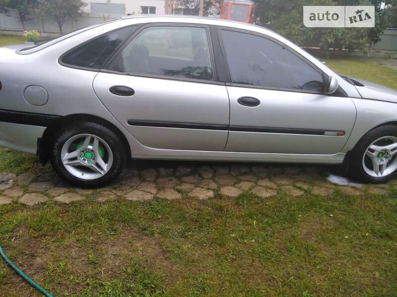 Лифтбек Renault Laguna 1996 в Ивано-Франковске фото 7 Лифтбек Renault Laguna 1996 в Ивано-Франковске