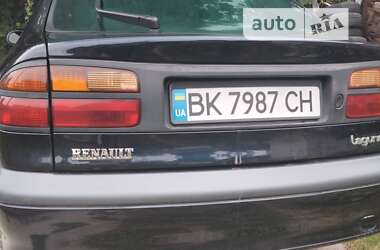 Лифтбек Renault Laguna 2001 в Ровно