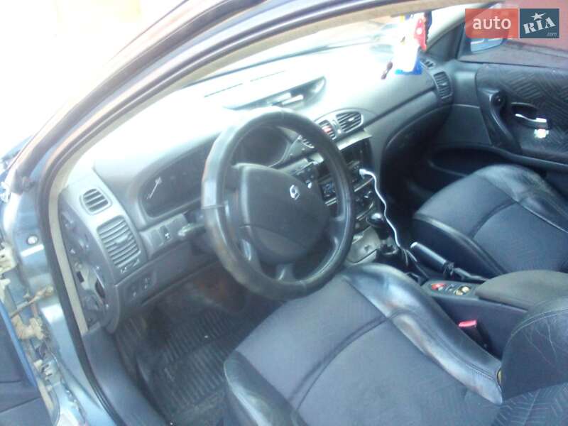 Универсал Renault Laguna 2003 в Львове