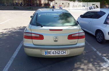 Лифтбек Renault Laguna 2001 в Новом Буге