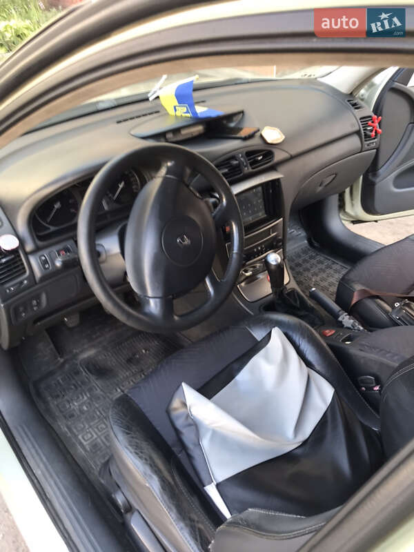 Ліфтбек Renault Laguna 2001 в Черкасах фото 4 Ліфтбек Renault Laguna 2001 в Черкасах