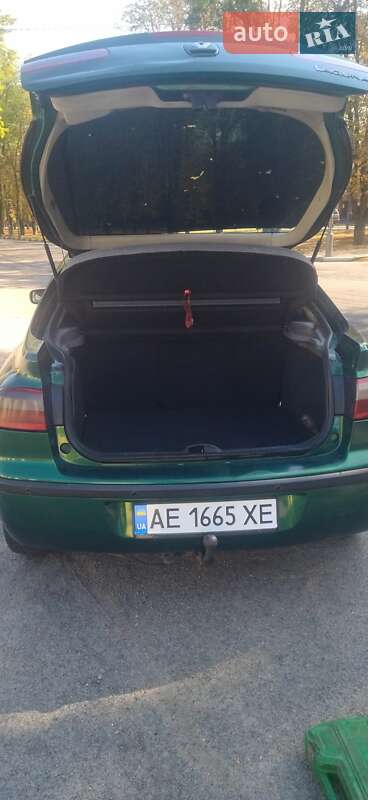 Ліфтбек Renault Laguna 2002 в Нікополі