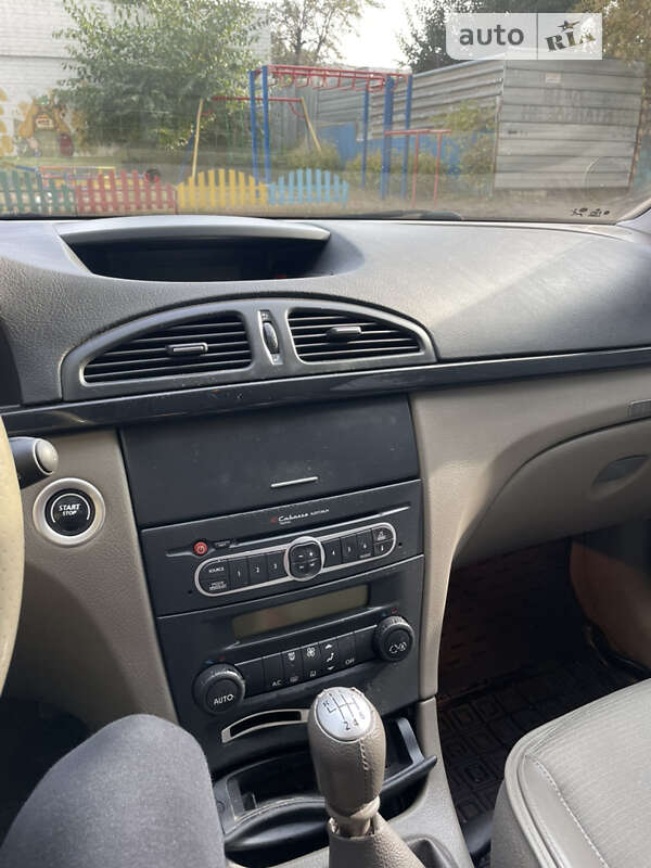 Лифтбек Renault Laguna 2005 в Черкассах