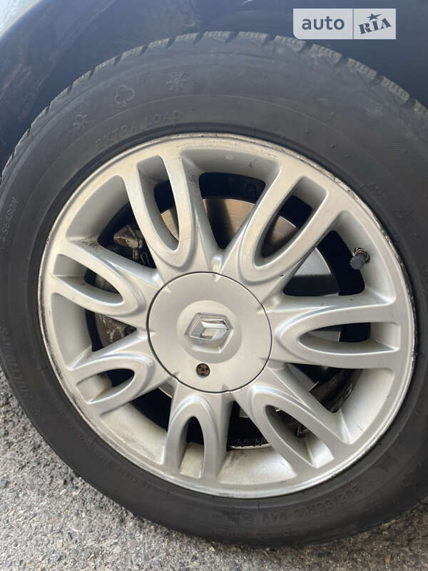 Лифтбек Renault Laguna 2005 в Черкассах