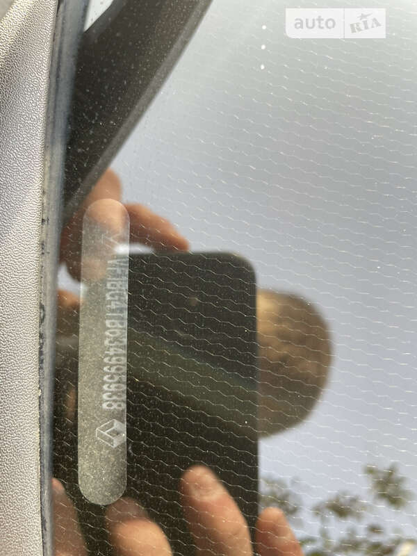 Лифтбек Renault Laguna 2005 в Черкассах