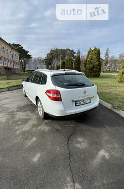 Универсал Renault Laguna 2011 в Умани