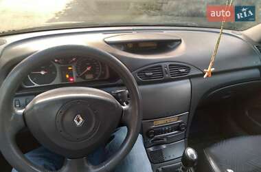 Универсал Renault Laguna 2002 в 