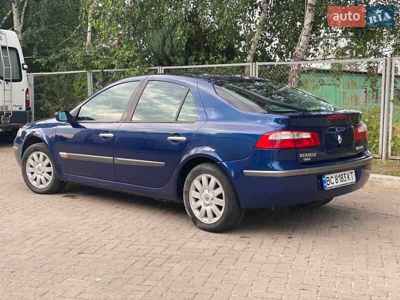 Лифтбек Renault Laguna 2001 в Самборе
