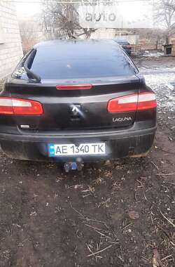 Лифтбек Renault Laguna 2002 в Пятихатках