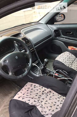 Ліфтбек Renault Laguna 1997 в 