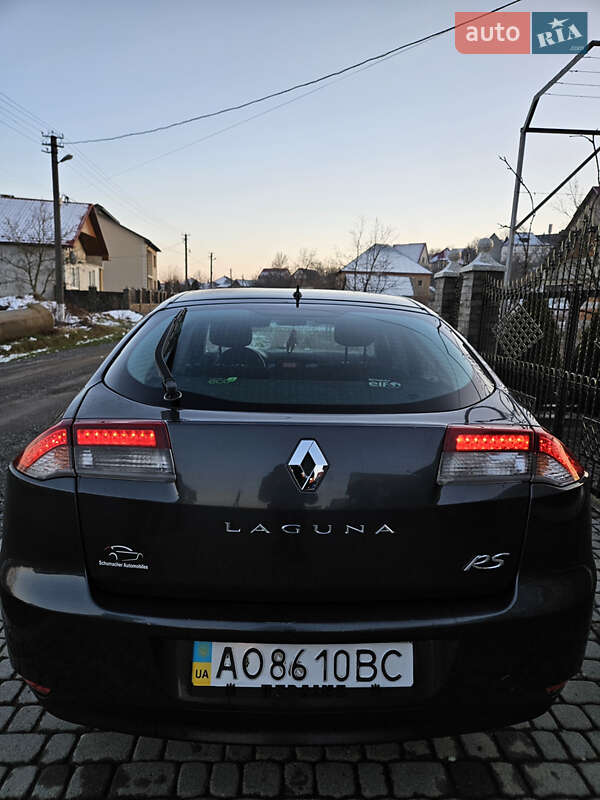 Лифтбек Renault Laguna 2009 в Виноградове