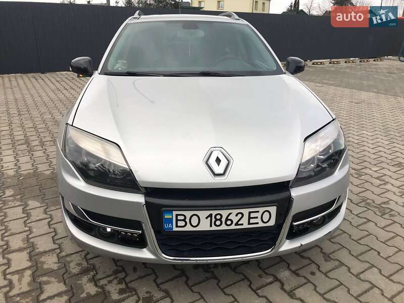 Универсал Renault Laguna 2012 в Лановцах
