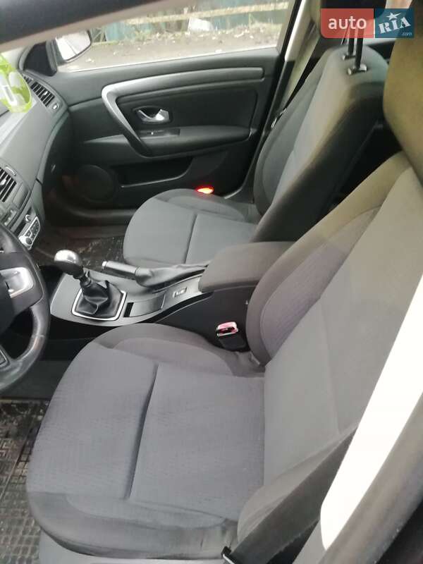 Универсал Renault Laguna 2009 в Житомире