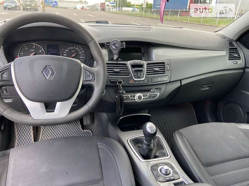 Ліфтбек Renault Laguna 2011 в Ковелі