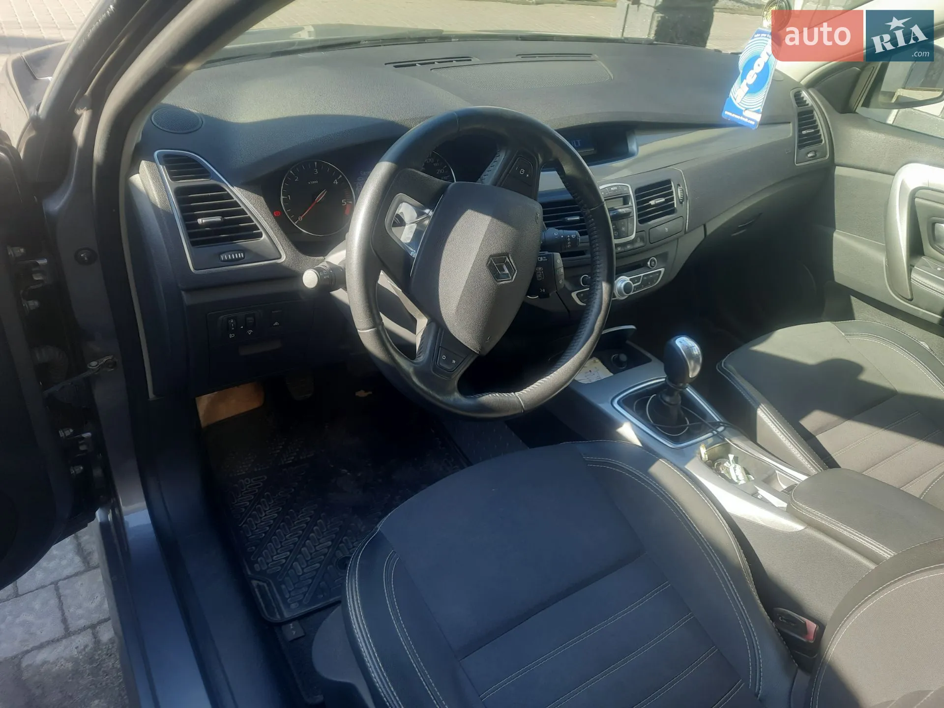 2011 Renault Laguna - мініатюра 15