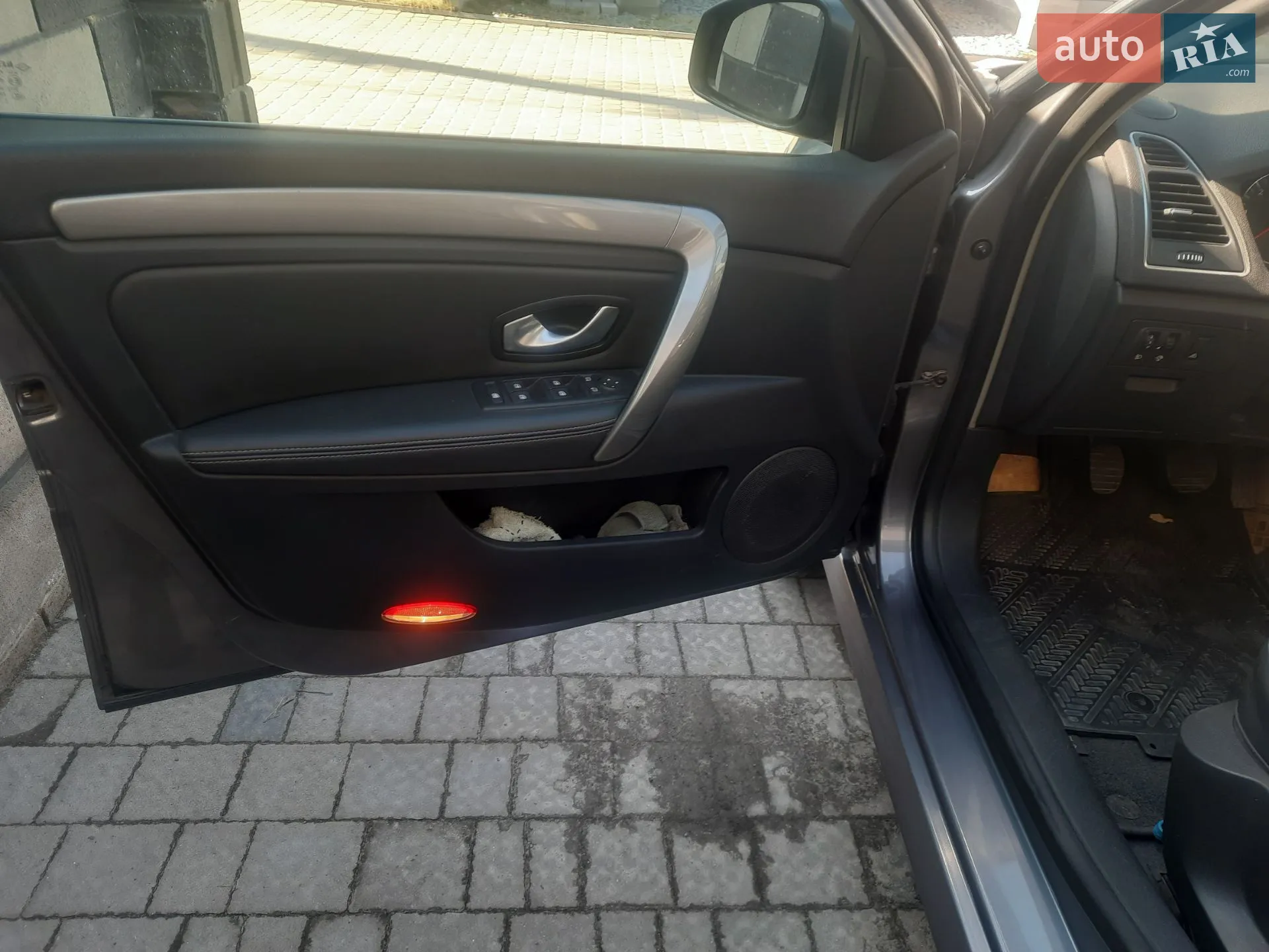 2011 Renault Laguna - мініатюра 17